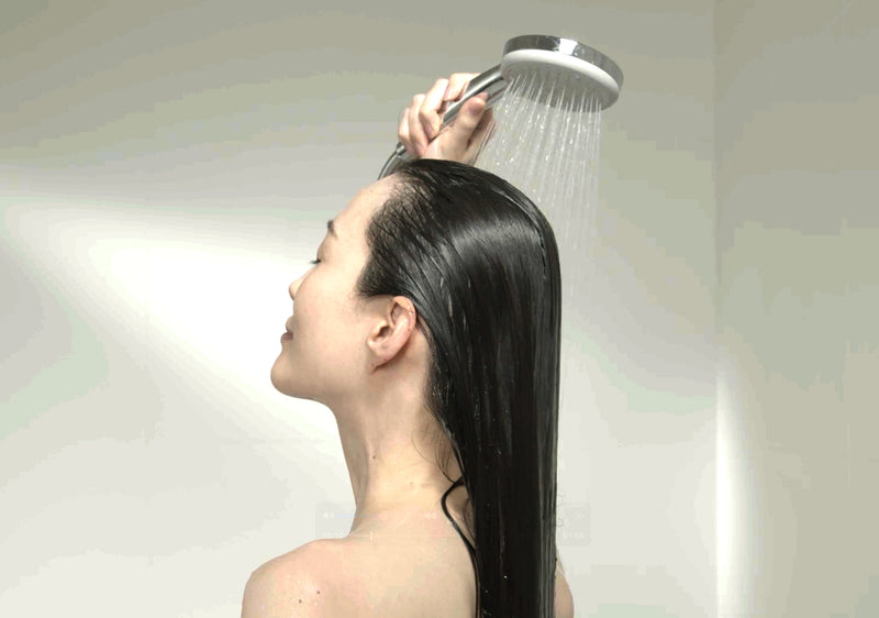 生蜂蜜だから、トリートメントは軽く流すだけ。
